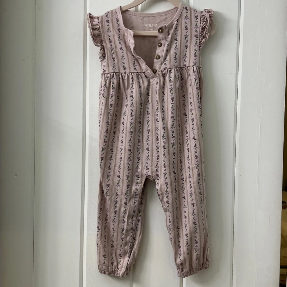 Burts Bees Baby farmhouse floral organic baby girl jumpsuit - Picture 2 of 4
